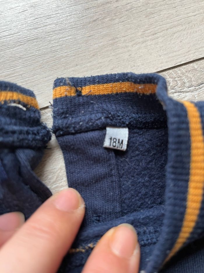 Lot de 3 pulls 18 mois - photo numéro 9