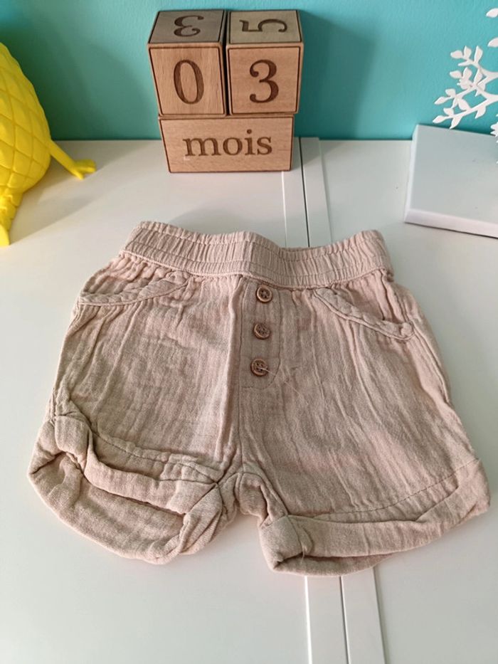 10 short taille 3 mois - photo numéro 5