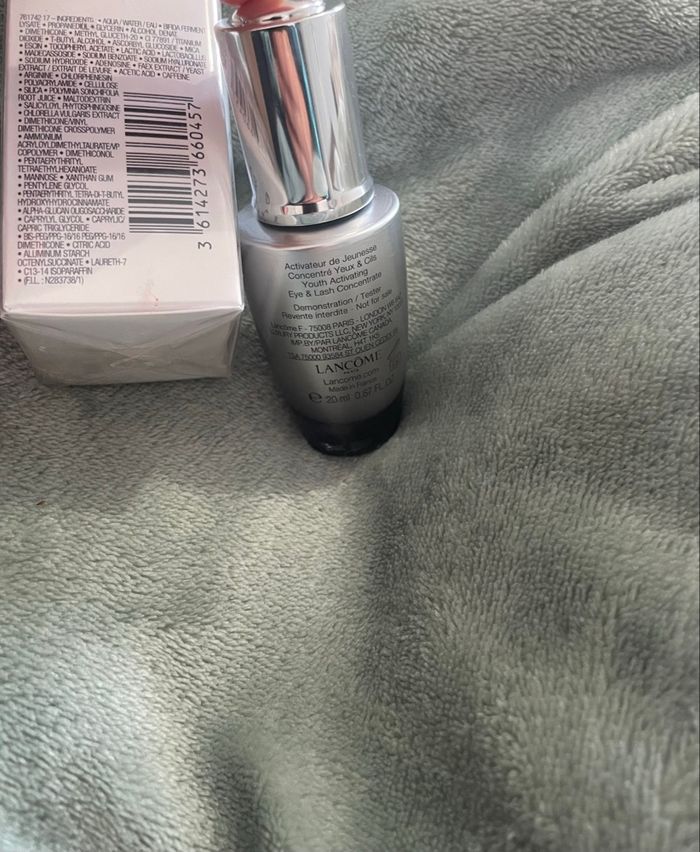 Concentré activateur de jeunesse pour le contour des yeux et les cils  LANCOME - photo numéro 2