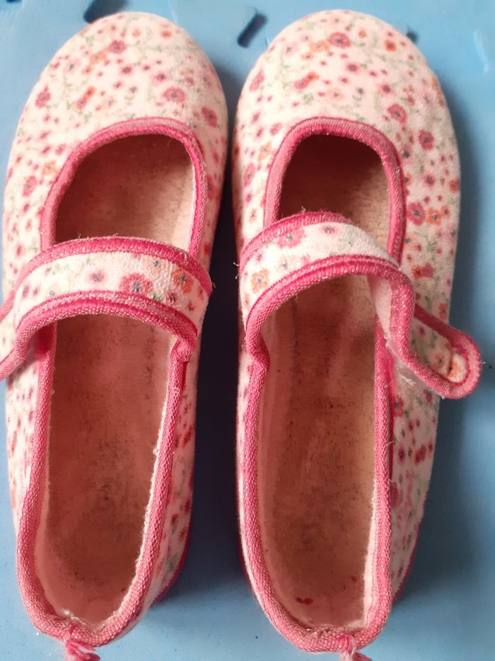 Chausson taille 30-31 - photo numéro 3