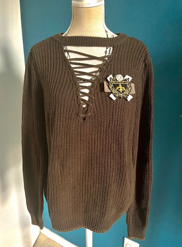 Très beau pull à longue manche femme