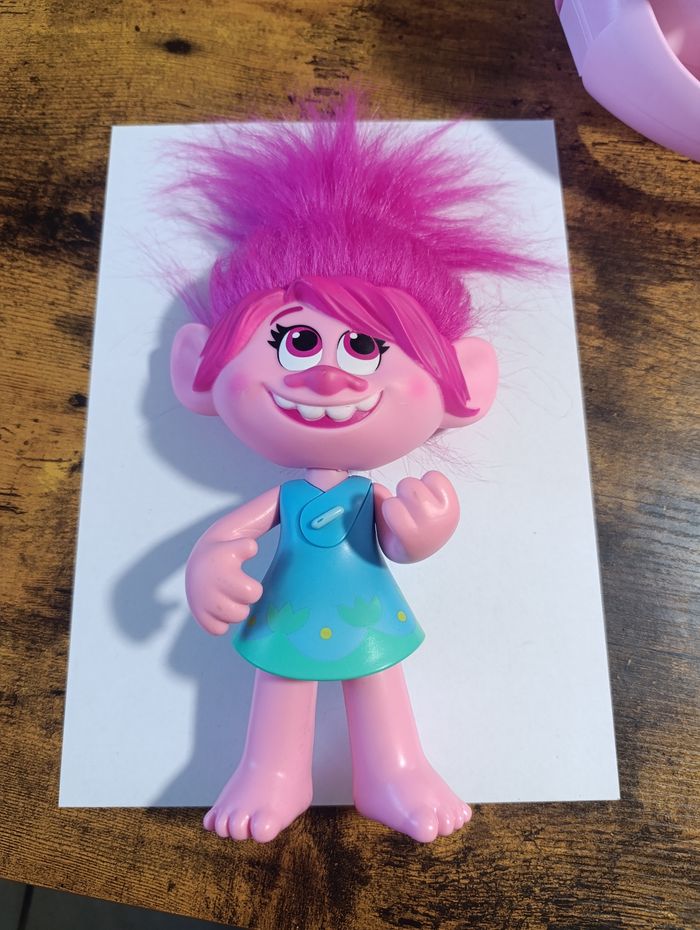 Trolls qui chante - photo numéro 2