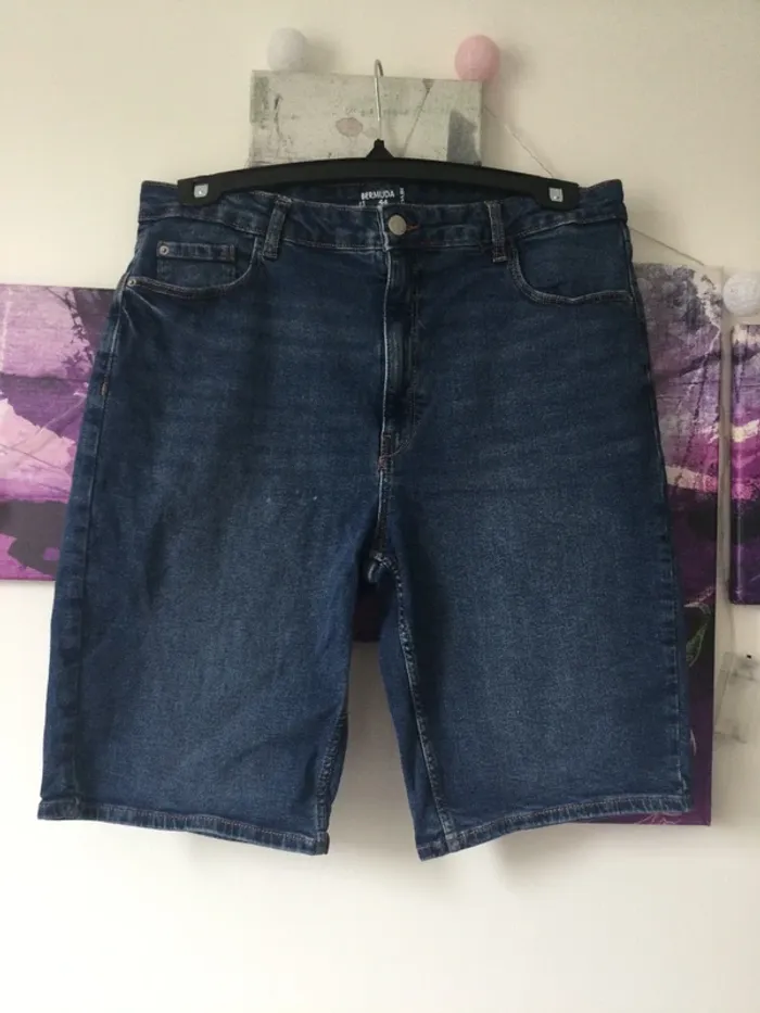 Bermuda en jean brut T44