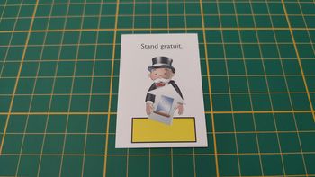 Carte stand gratuit jaune pièce jeu de société Monopoly junior à la fête foraine Hasbro #B83