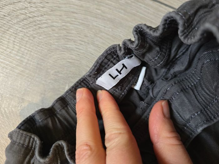 Lot pantalon 5ans - photo numéro 2