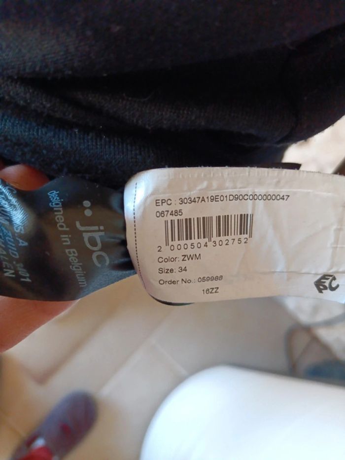 Petite Robe noire 36 - photo numéro 8