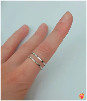 Bague argentée tendance en acier inoxydable