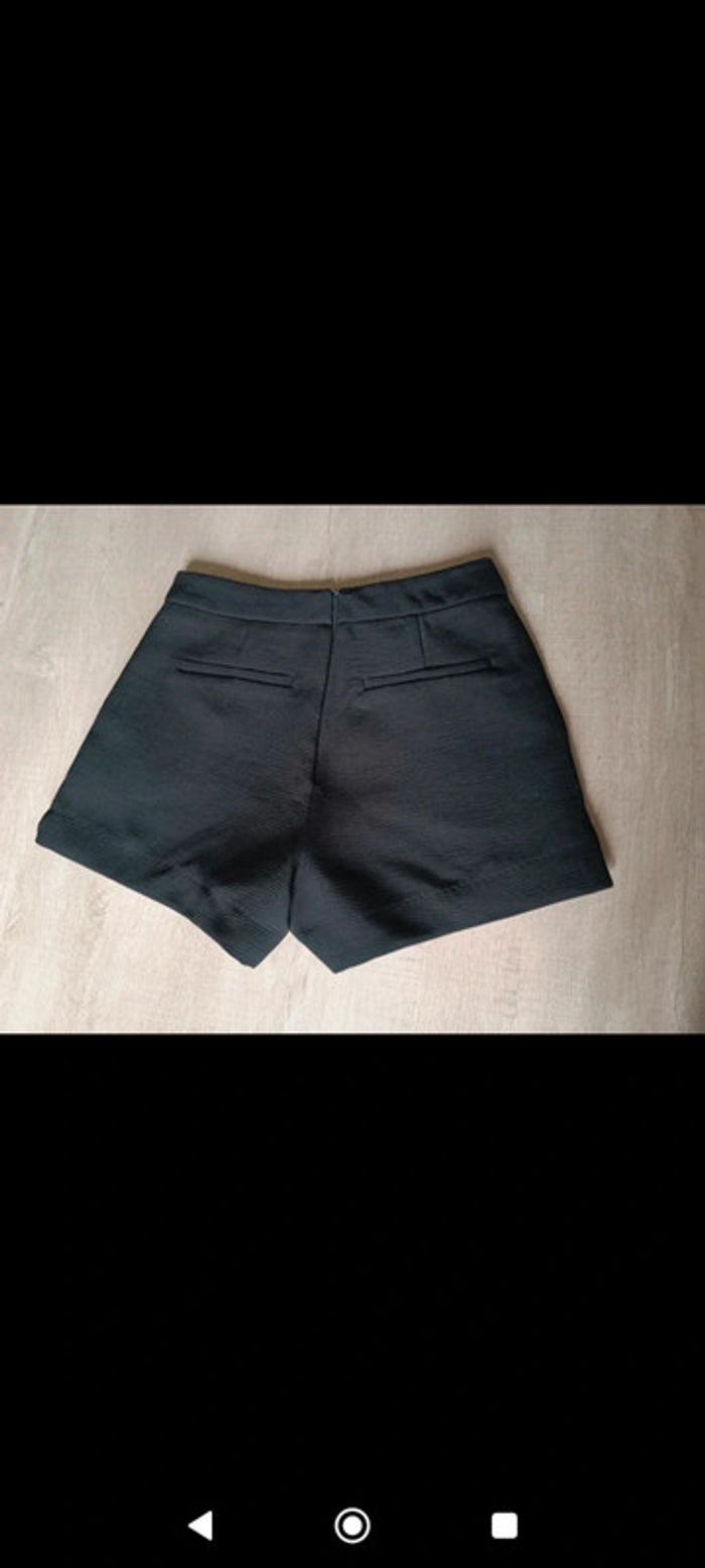 short avec poches 36 - photo numéro 2