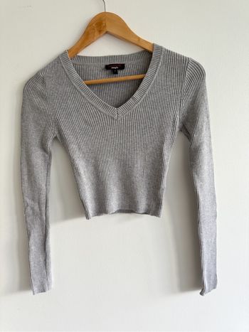 Pull court manches longues col V gris Jennyfer taille 36 S