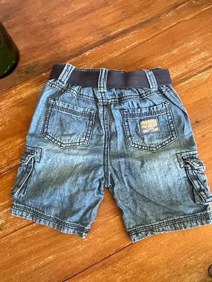 Short en jean bleu avec ceinture Cadet Roussel 18 mois - photo numéro 3