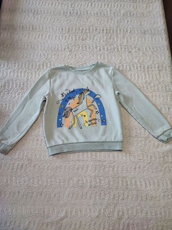 Sweat Kiabi taille 6 ans