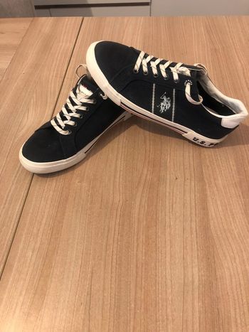 Chaussures à lacets