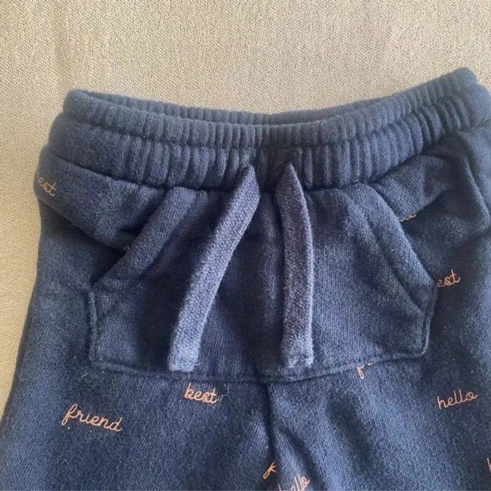 🌟 Pantalon bébé bleu marine Kiabi 🌟 - photo numéro 3