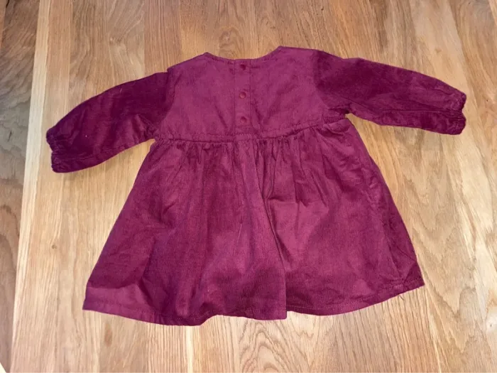 Robe 6 mois - photo numéro 2