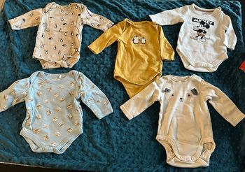 Lots bodies bébé