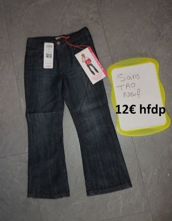 Jeans TAO neuf taille 5 ans