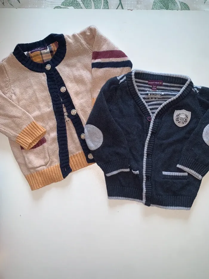 Lot de gilets 6 mois sergent major