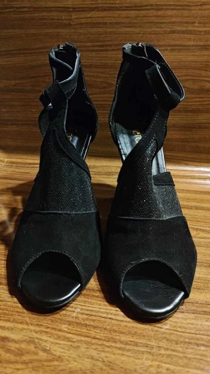 Talons Eram