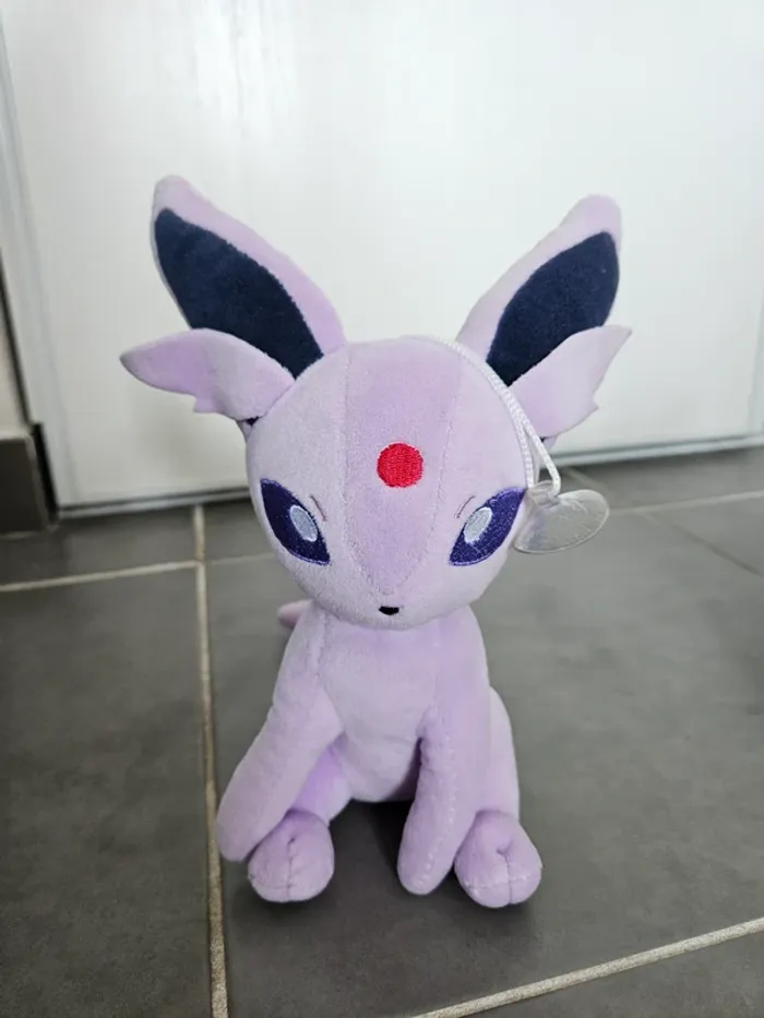 Lot de 4 Peluches Pokemon, Excellent État, Vraiment Comme neuves et très très propres - photo numéro 3