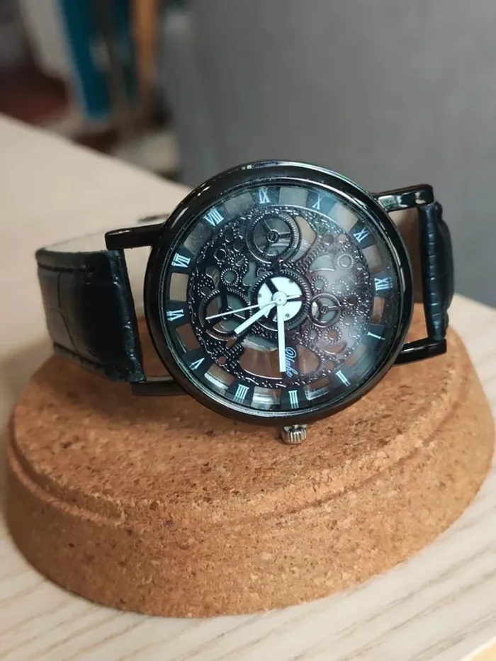 Montre noire quartz style fantôme, méca noire - photo numéro 2