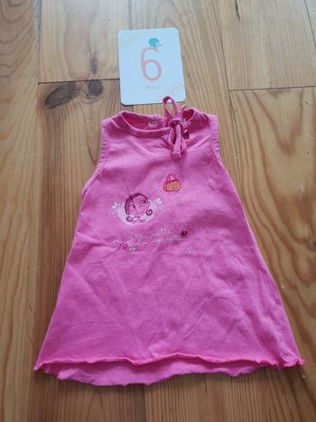Robe rose