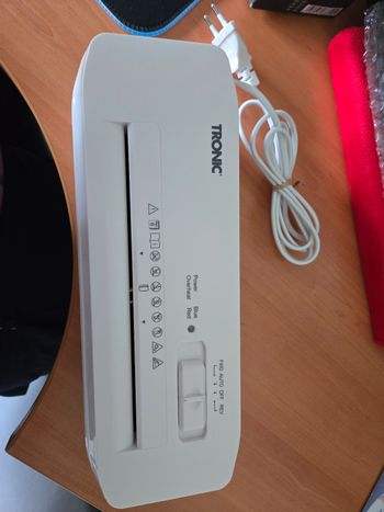 Destructeur de documents TRONIC neuf
