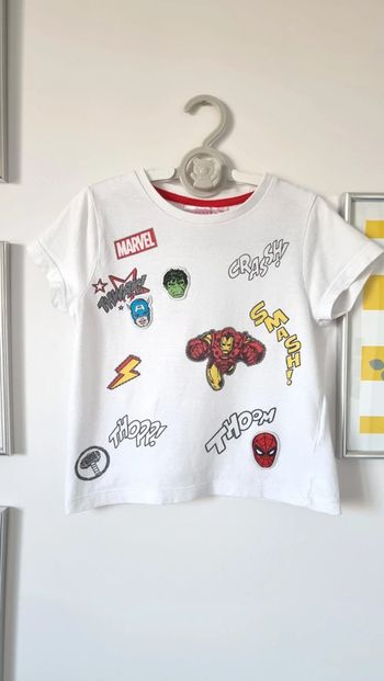T-shirt Marvel taille 3ans hulk spider-man