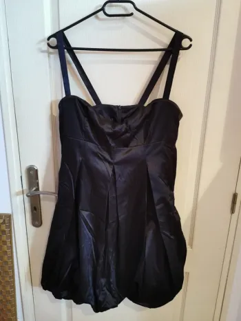 Robe toucher satin T42