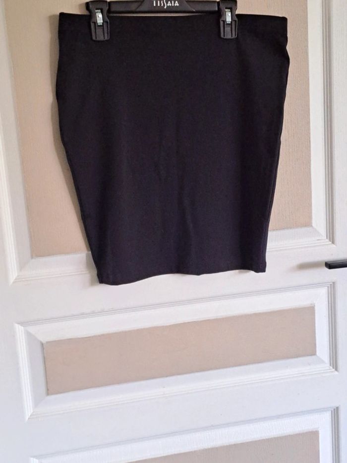 Jupe simple noir inextenso M