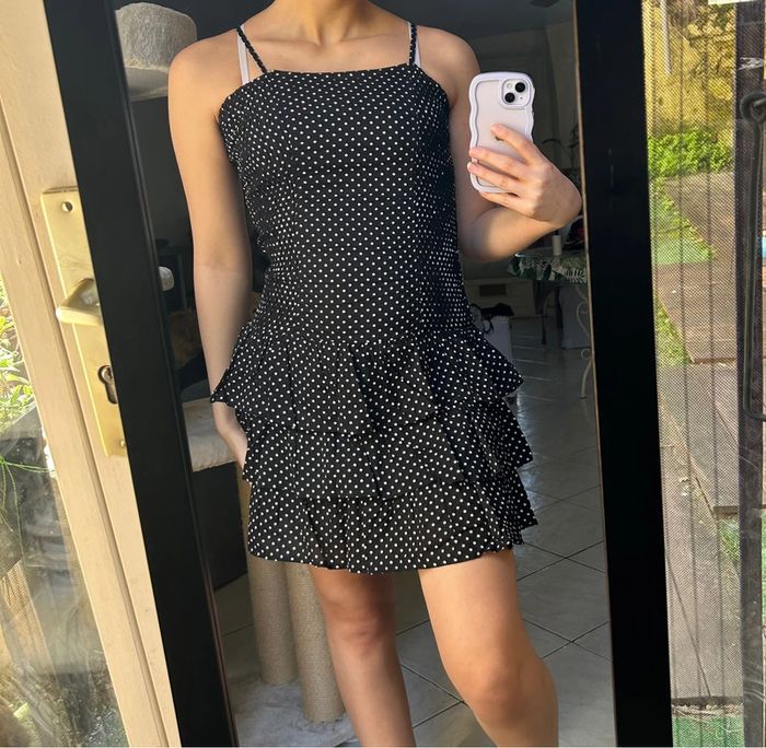 Robe noir - photo numéro 2