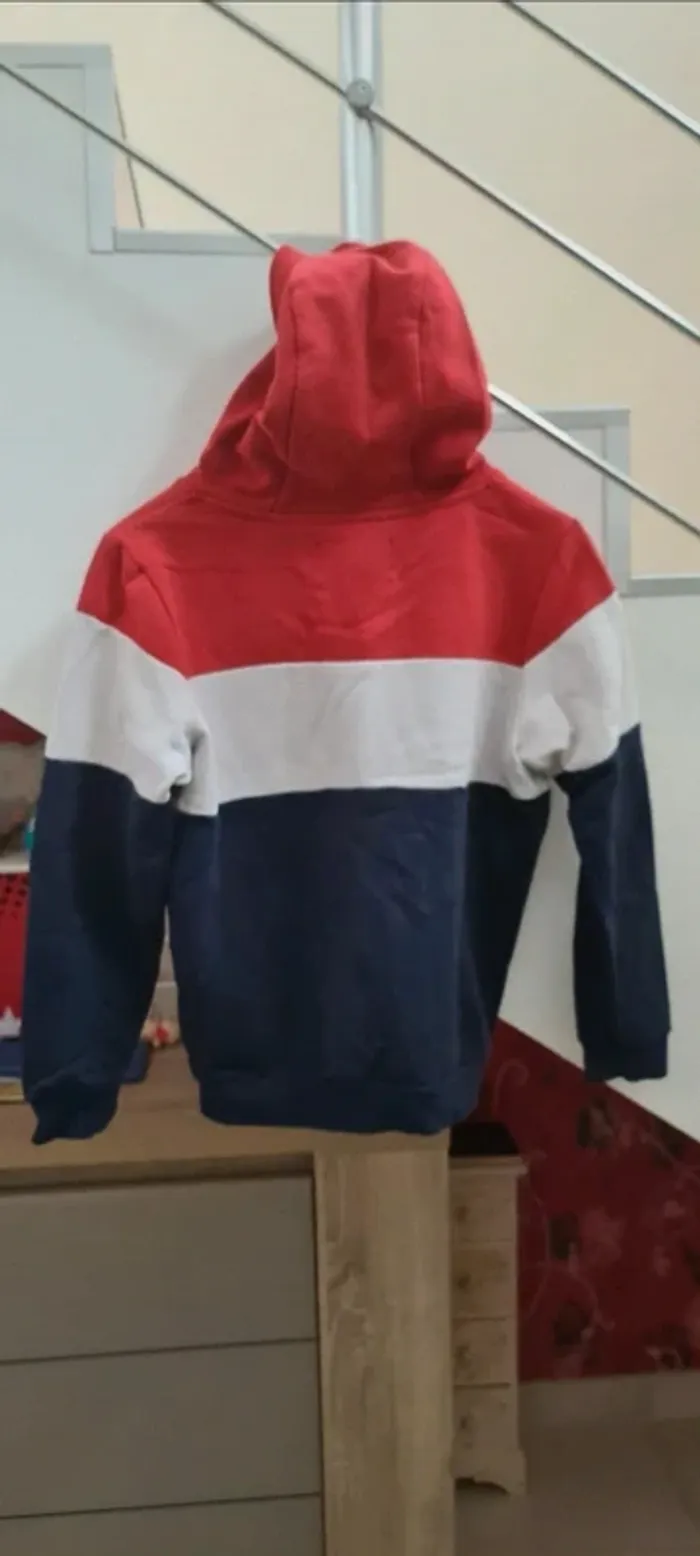 Sweat à capuche Fila taille 13-15 ans - photo numéro 8
