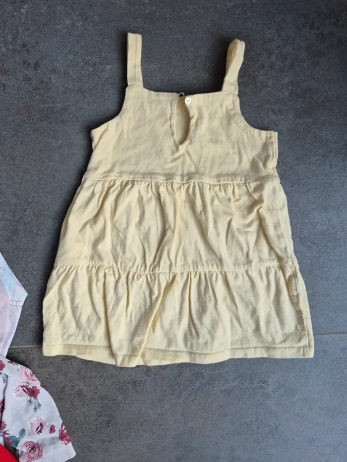 Lot de vêtements 18 mois fille - photo numéro 10
