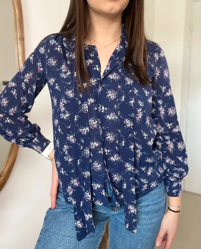 Blouse fleurie bleue marine vintage japonaise - photo numéro 2