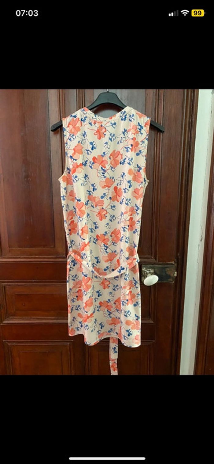 Robe à fleurs - photo numéro 2