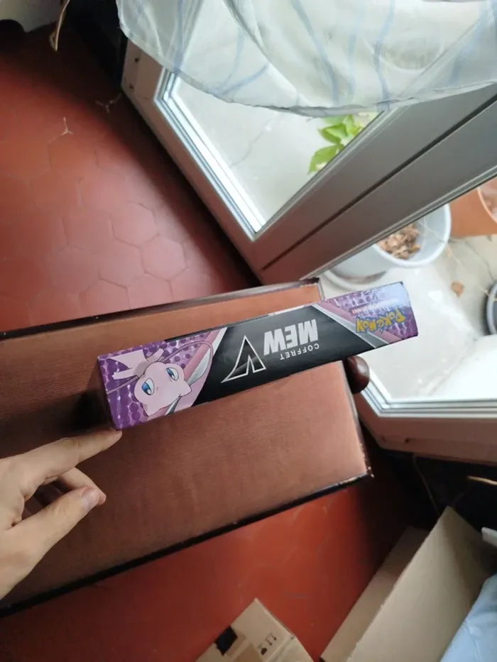 Coffret pokemon mew V neuf - photo numéro 6