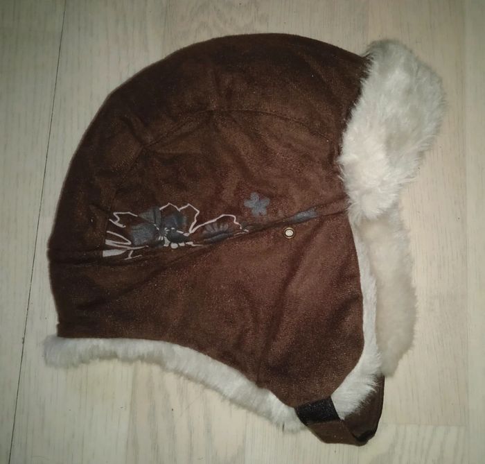 Chapka marron T. 55 cm