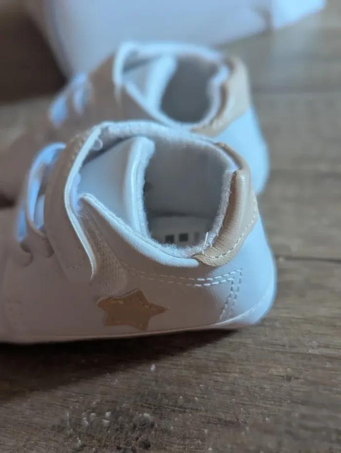 Chaussures bébé - photo numéro 2