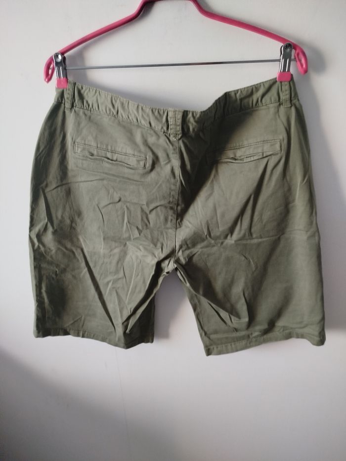 Short Kiabi taille 44 - photo numéro 3