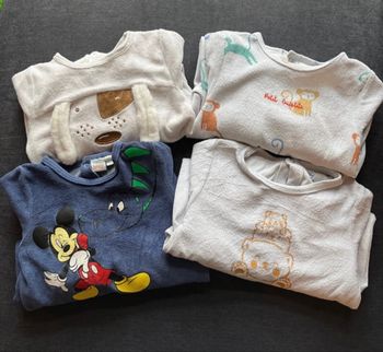 Pyjamas velours 24 mois