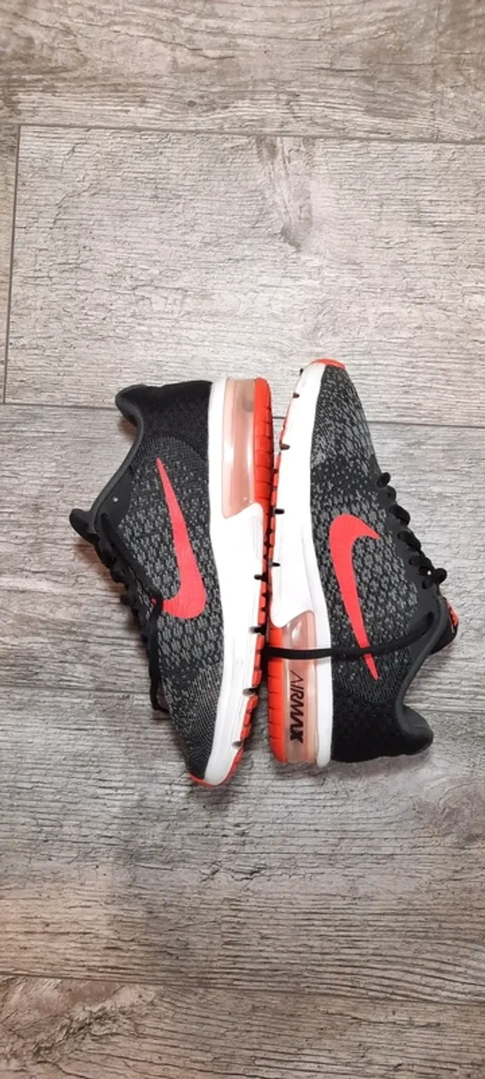 Basket Nike Air Max Sequent 2 37.5 - photo numéro 6