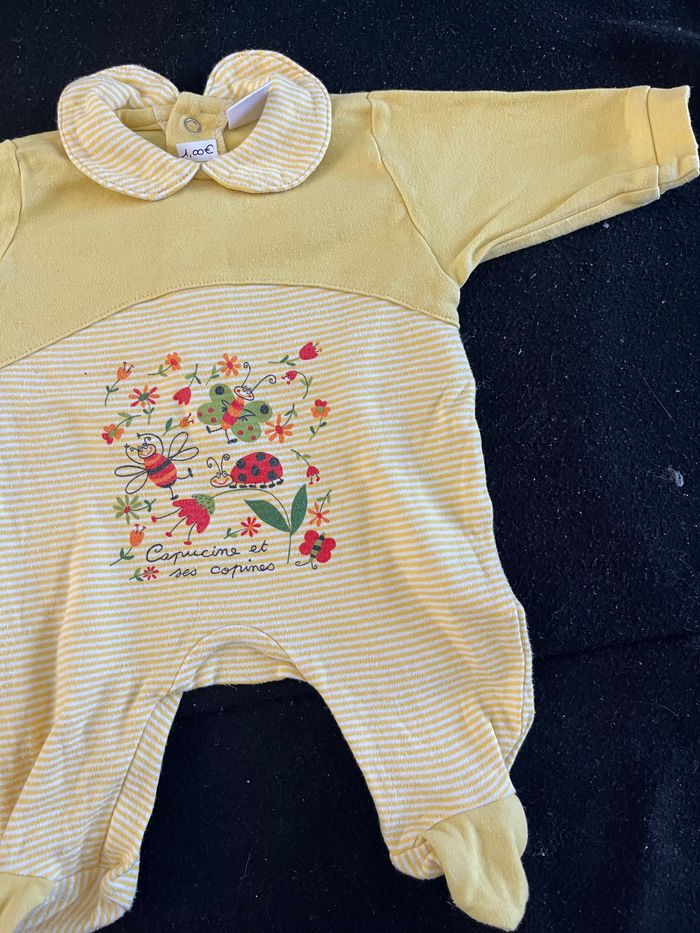 Pyjama 1 mois - photo numéro 2
