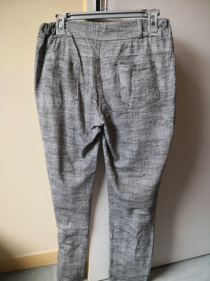 Pantalon fin gris - photo numéro 2