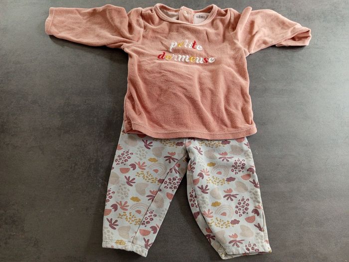 Lot fille 18 mois - photo numéro 10