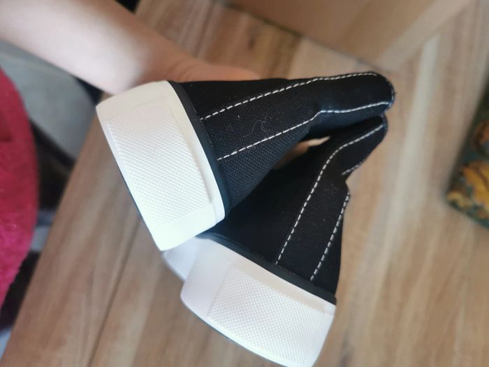 Baskets montante neuves 40 - photo numéro 5