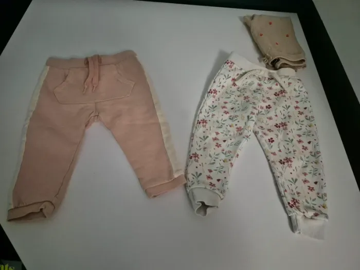 Lot de 3 joggings bébé fille - 18/24 mois (86 cm) - photo numéro 4