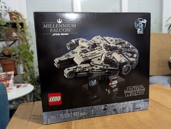 Lego Star Wars 75375 Le faucon Millenium midi neuf scellé 