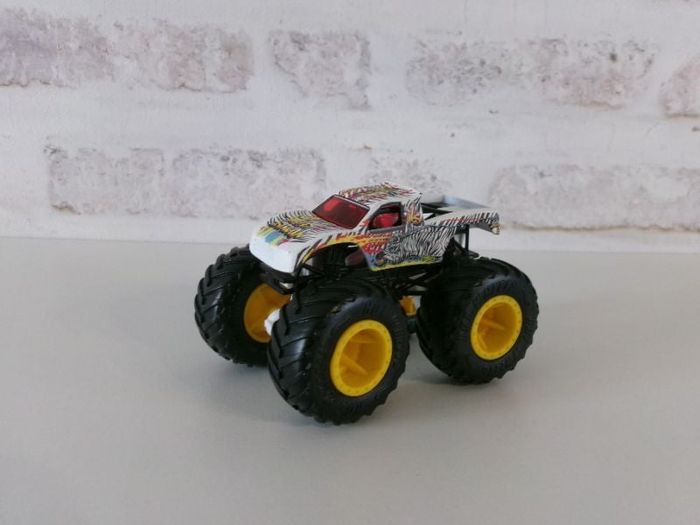 Monster Trucks - Hot Wheels / Hotwheels - Wild Streak