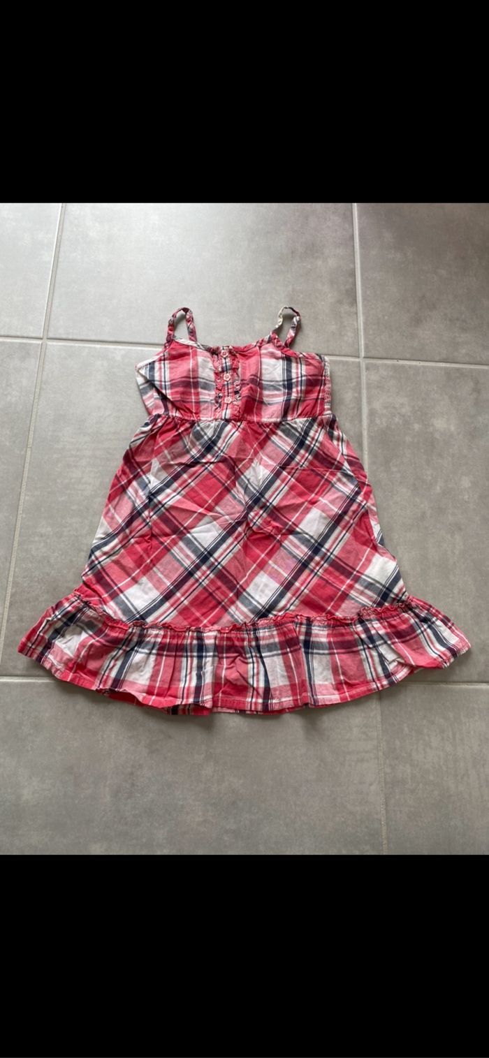 Robe été à carreaux 5 ans - photo numéro 2