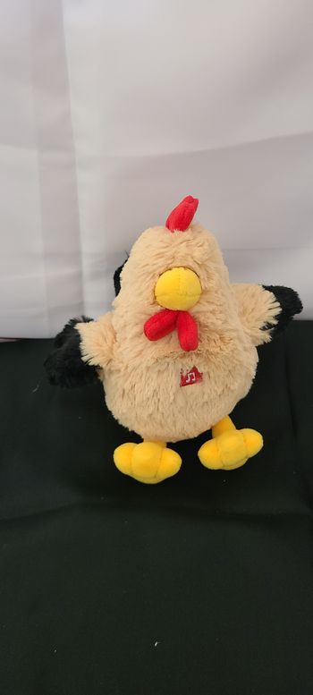 Petite peluche doudou coq beige caramel rouge noir