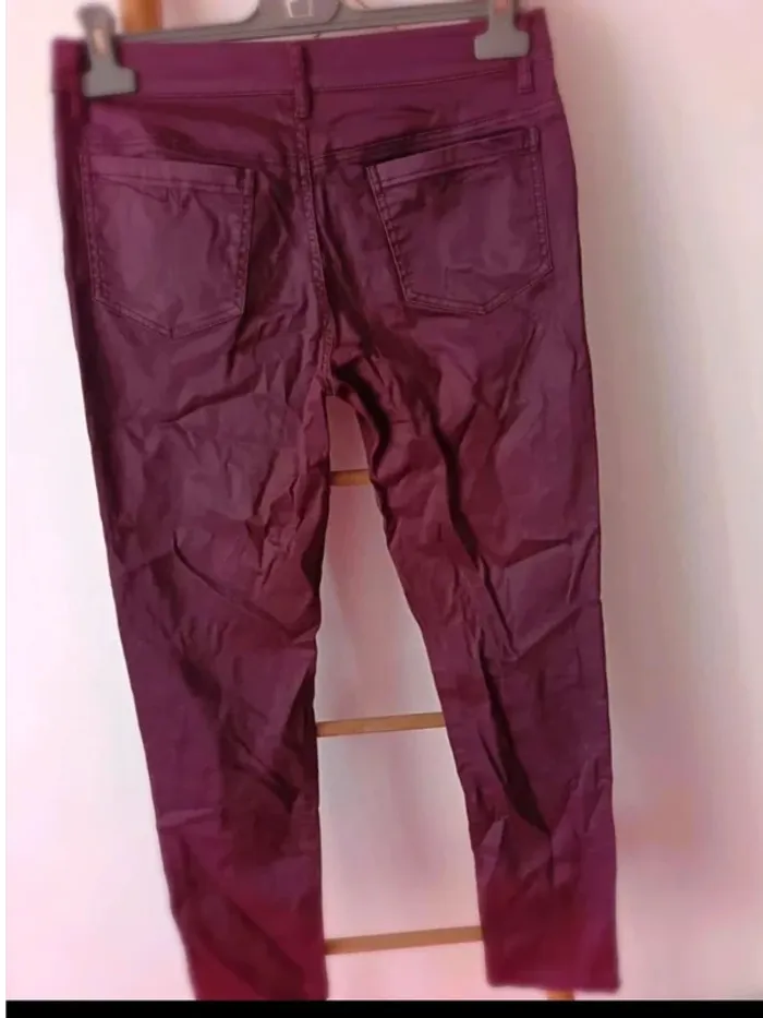 Jean huilé prune aubergine - photo numéro 3